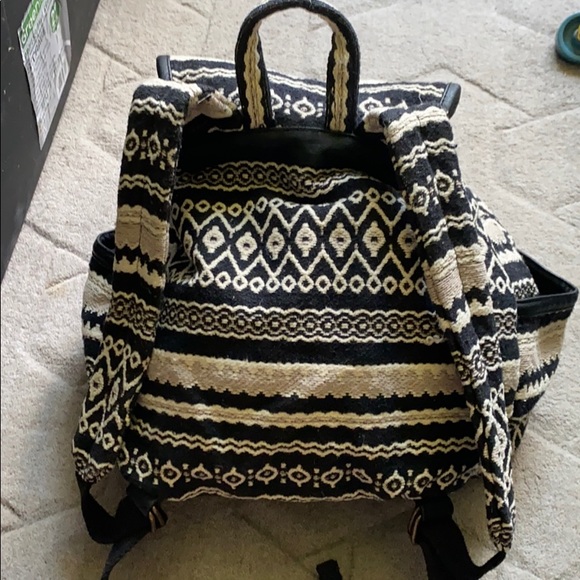 American Eagle Woven Backpack - Picture 3 of 8